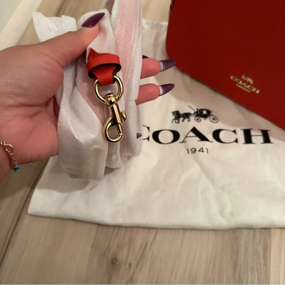 Coach crossbody bag - Picture 2 of 9